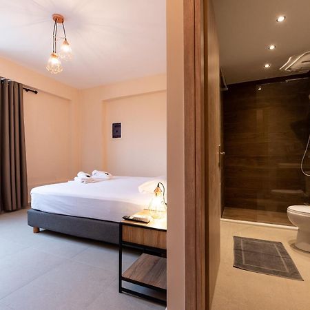 Mini Suites Near Athen'S Airport Free Shuttle From And To Athen'S Airport Spáta 外观 照片