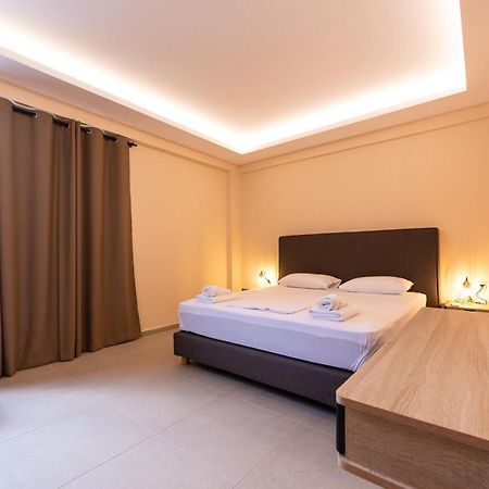 Mini Suites Near Athen'S Airport Free Shuttle From And To Athen'S Airport Spáta 外观 照片