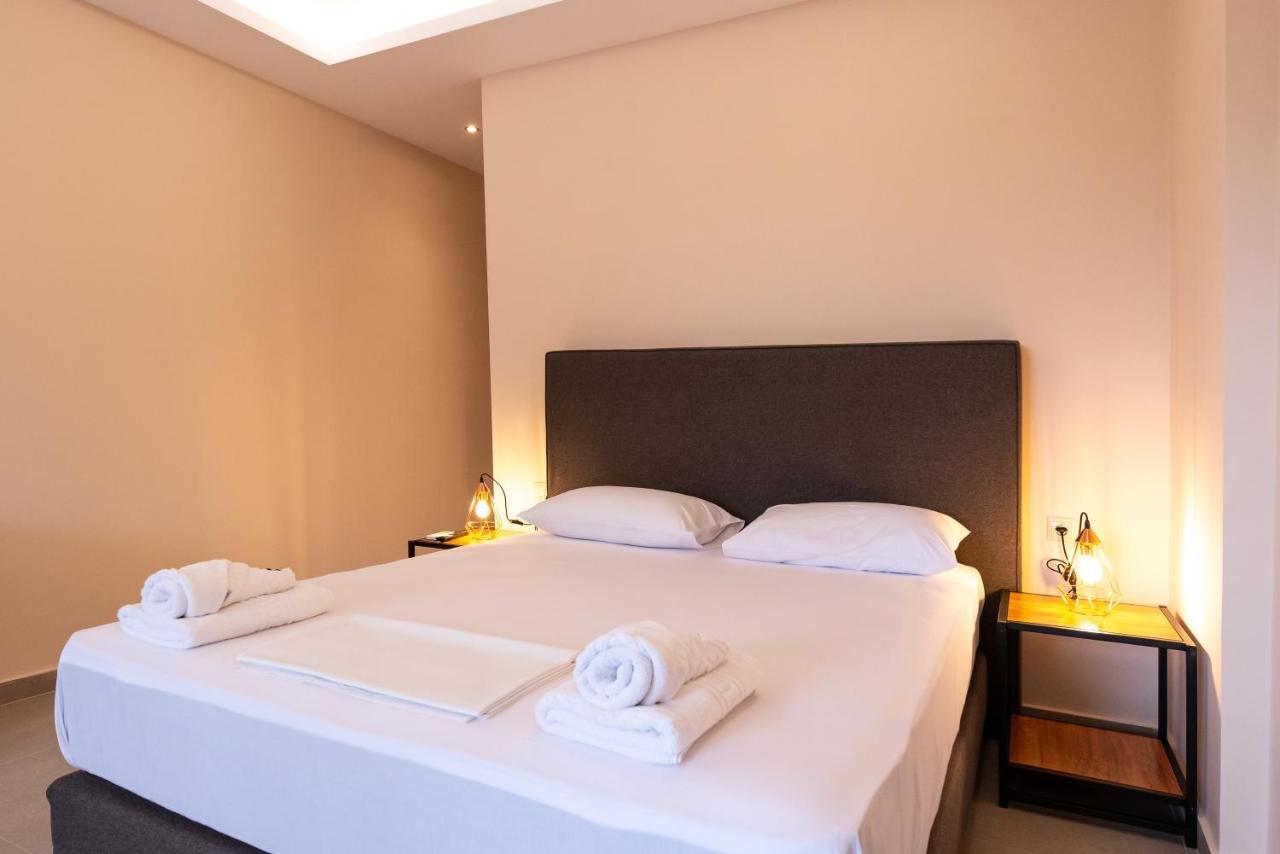 Mini Suites Near Athen'S Airport Free Shuttle From And To Athen'S Airport Spáta 外观 照片
