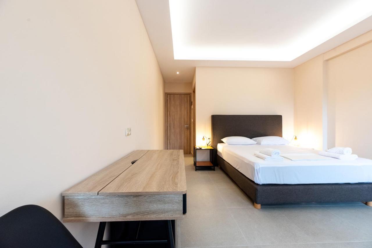 Mini Suites Near Athen'S Airport Free Shuttle From And To Athen'S Airport Spáta 外观 照片