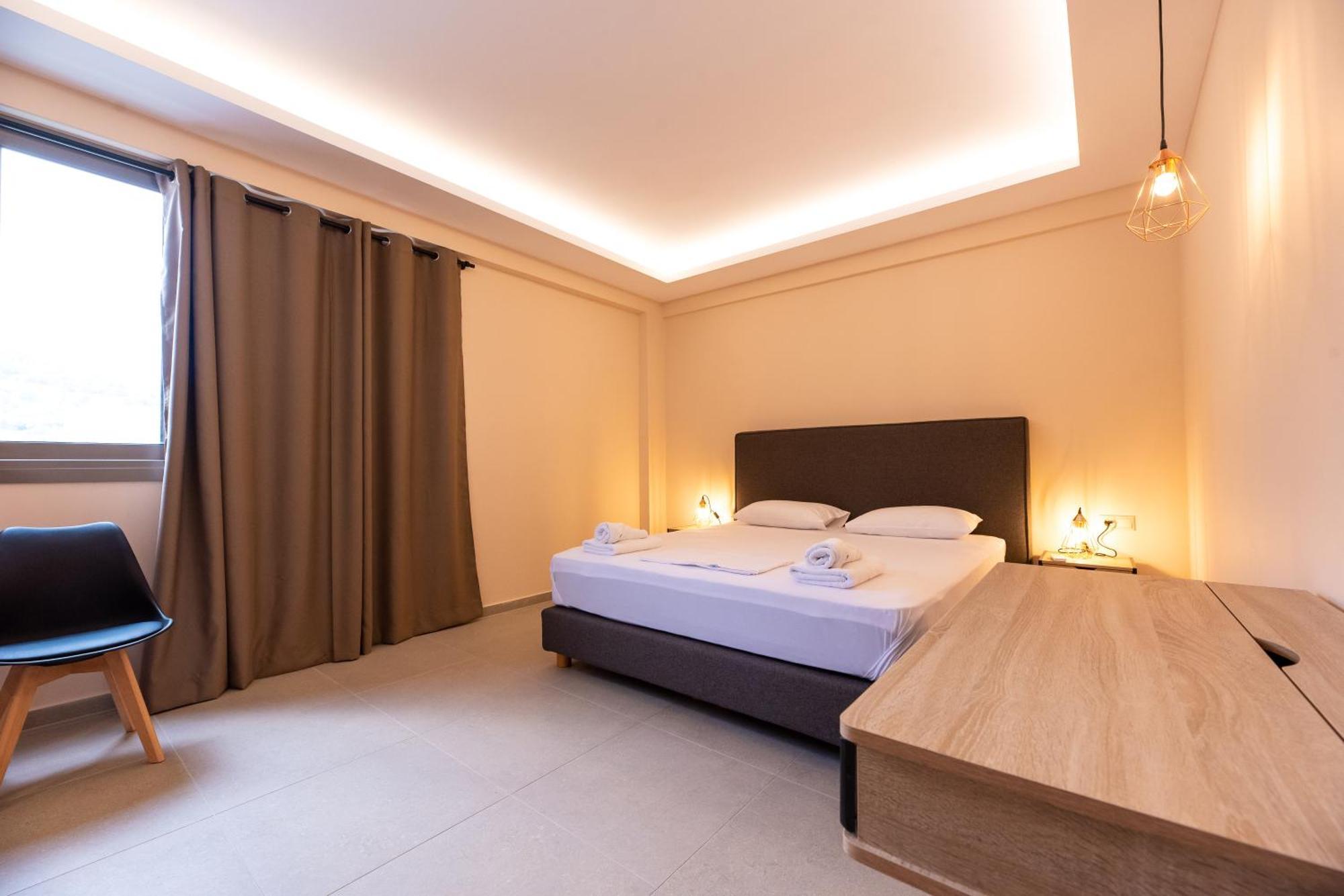 Mini Suites Near Athen'S Airport Free Shuttle From And To Athen'S Airport Spáta 外观 照片